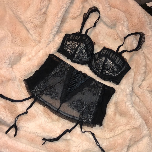 H&M Other - Hm lingerie sexy set black lace bra and corset